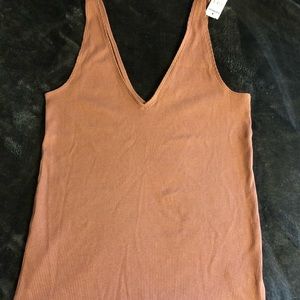 Mauve low cut tank